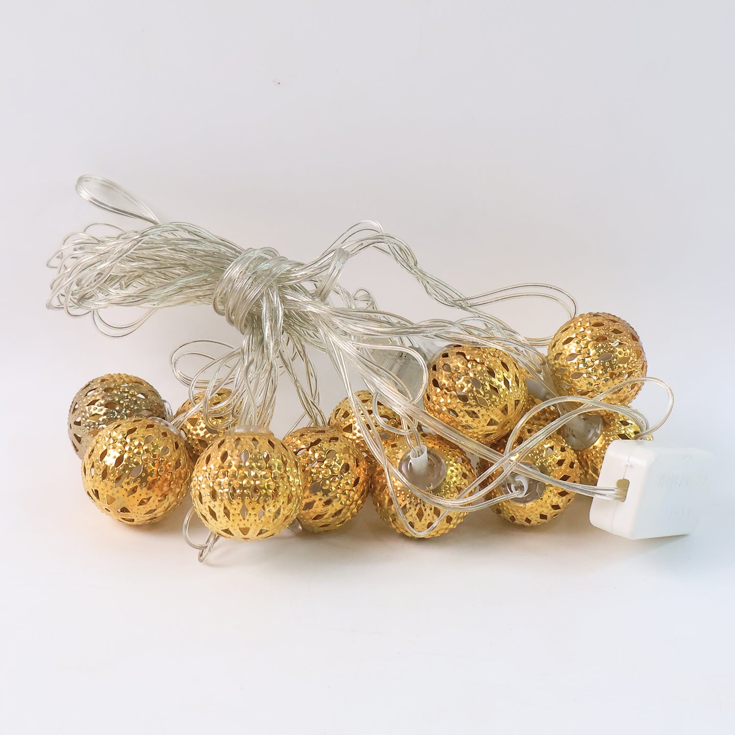 Decorative Metal Ball Led String Light (3 Meter ) Decorative Metal Ball Led String Light (3 Meter )